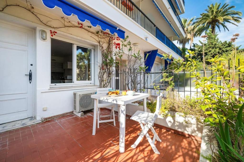 L'Oiseau Bleu - Terrasse - Parking Collectif - Climatisation Menton Exterior photo